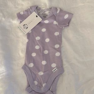 Brand new Gerber organic onesie 👶🏼